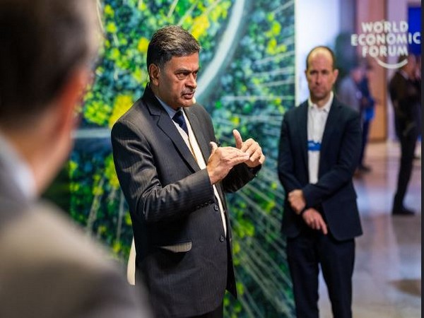 Developed countries must help small farmers in developing world: minister RK Singh at WEF