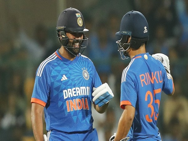 Rohit Sharma retired hurt or retired out: India skipper shows excellent game sense