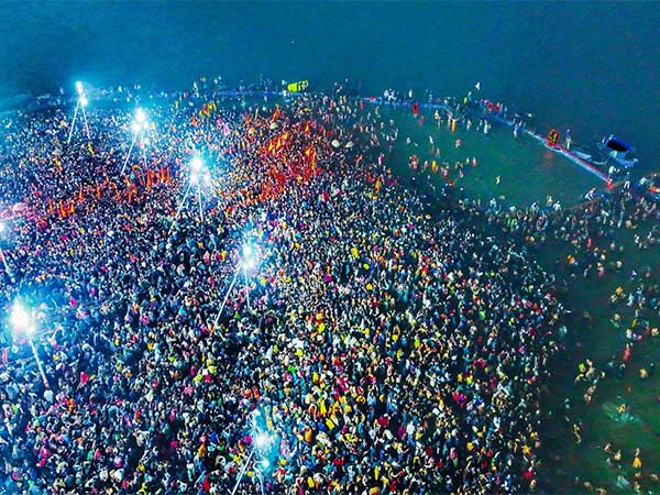 Massive Turnout at Mahakumbh Mela: A Blend of Devotion and Diversity