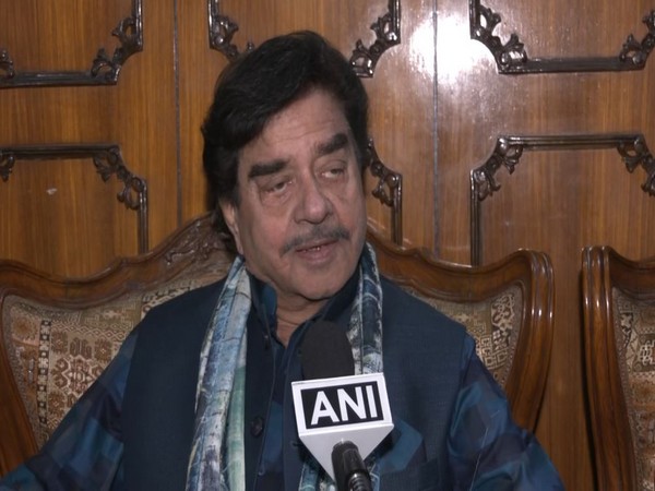 "Government agencies being misused"; Mamata could be "game changer": Shatrughan Sinha