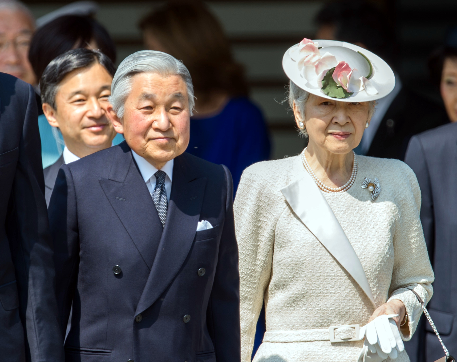Report: Japan's 84-year-old former empress has heart problem