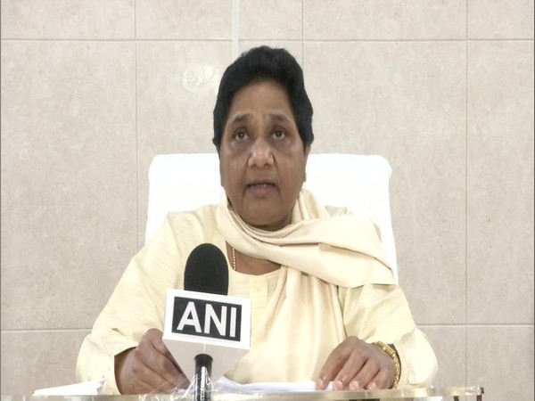 Ensure directives on safety of migrants returning home being implemented: Mayawati to UP CM