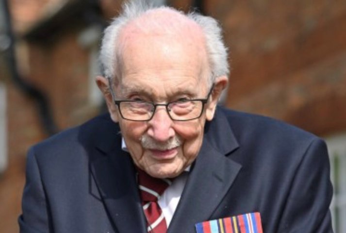 London honours Captain Tom Moore, 100, in ancient ceremony