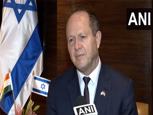 Israeli Economy Minister calls for more Indian investors, backs India in combating terrorism