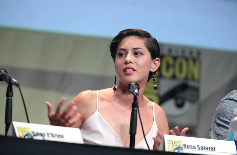 Rosa Salazar Nabs Key Female Role in 'Maze Runner' Sequel (Exclusive) – The  Hollywood Reporter