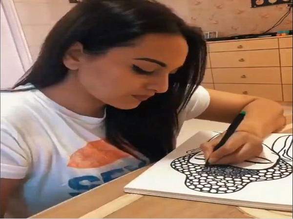 Sonakshi Sinha Explores Her Love For Drawing And Painting Check Her  Artwork Kept For Auction