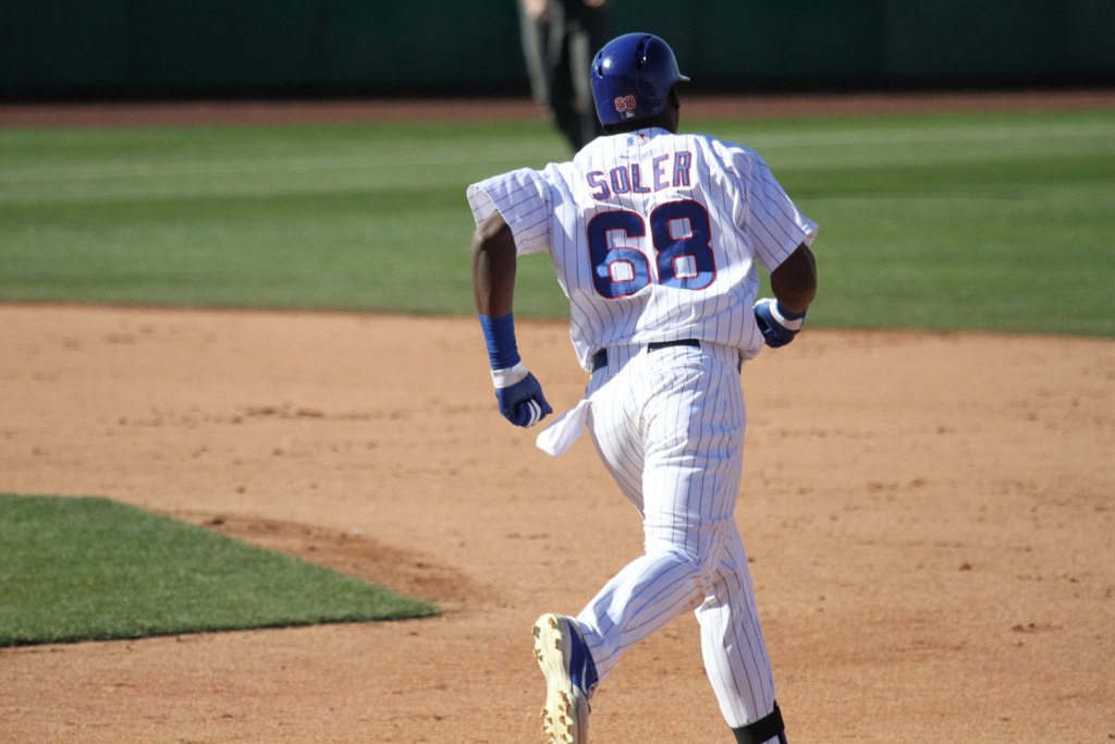 Soler, Dozier homer twice as Royals pound Tigers