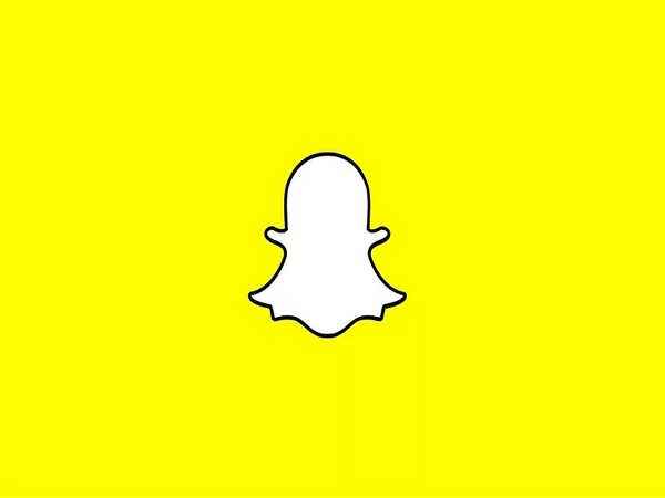Snapchat tests paid subscription called Snapchat Plus
