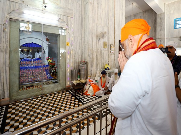 Amit Shah visits Gurudwara Chilla Sahib in Haryana's Sirsa, offers prayers