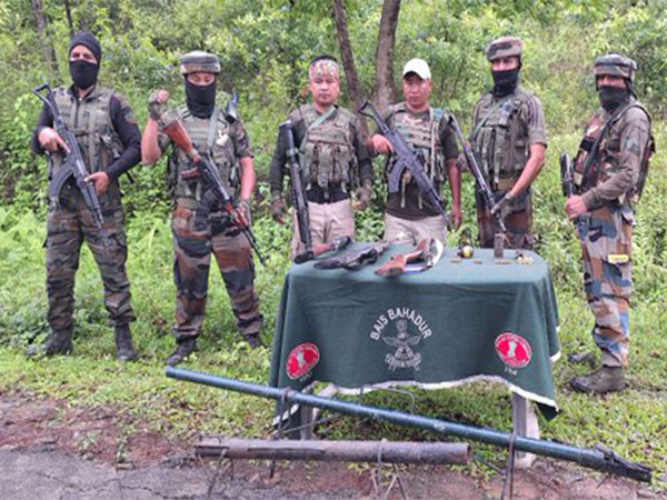Manipur Police arrest 3 insurgents, recover weapons 