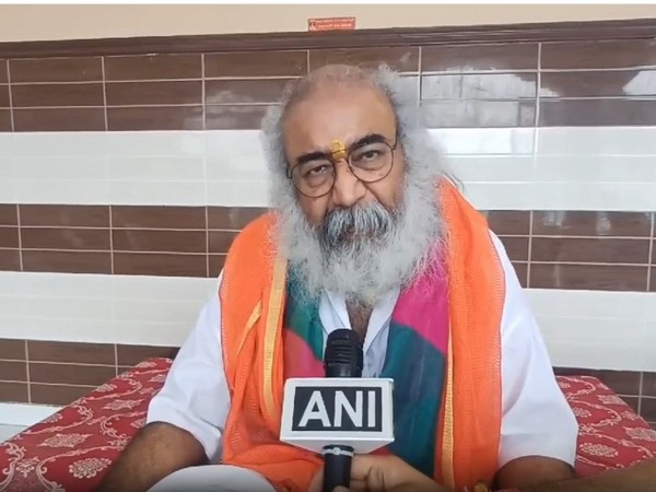 Former MP Acharya Pramod Krishnam Condemns Opposition Over Kanwar Yatra Controversy