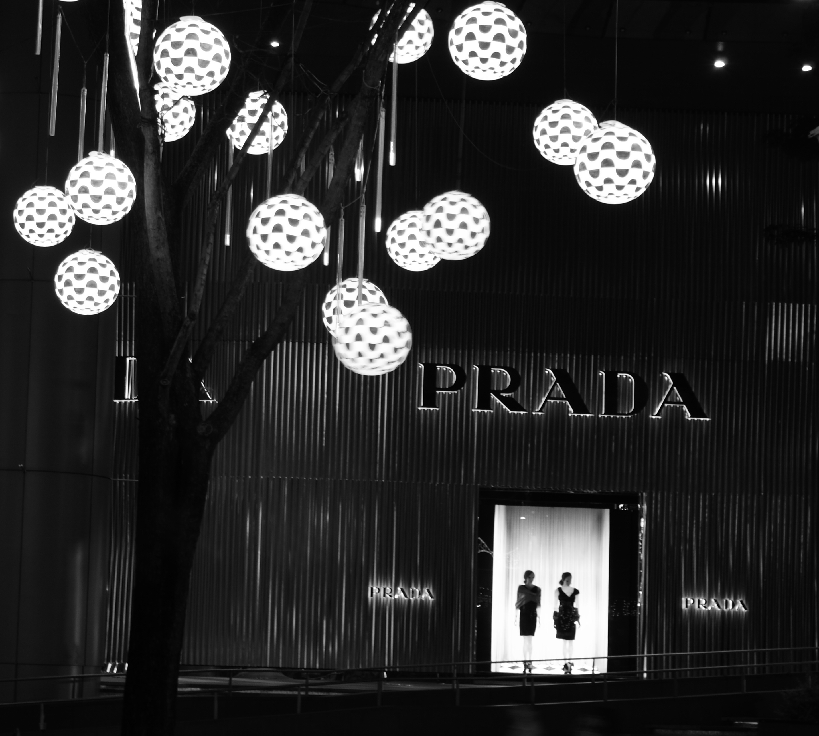 Prada challenges definition of femininity in Fall/Winter collection