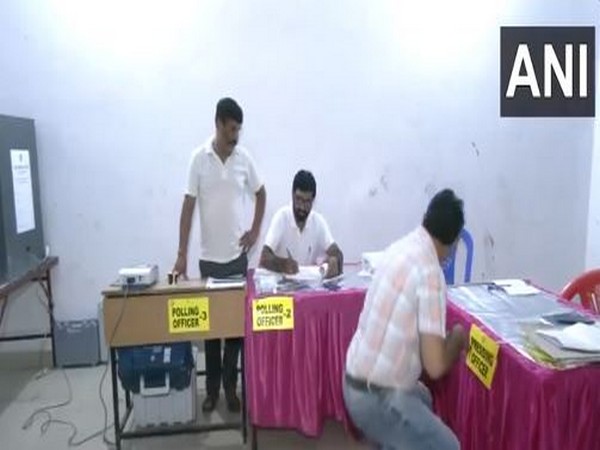 Mock Polls Conducted in Jammu and Kashmir Ahead of First Phase of Assembly Elections