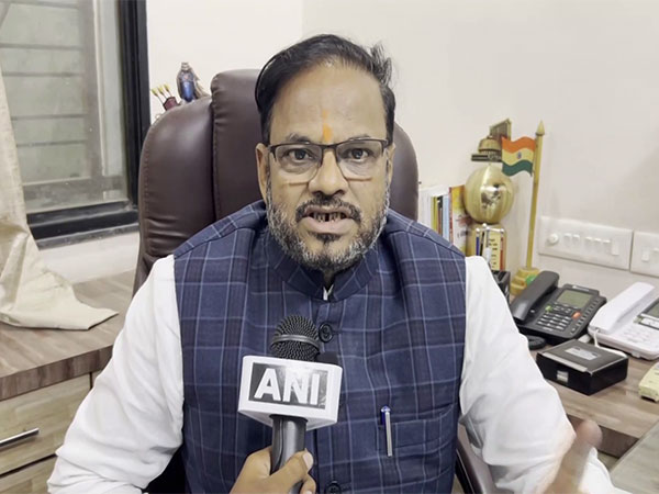 BJP MP Anil Bonde's Call for 'Chatka' on Rahul Gandhi Sparks Controversy