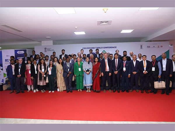 CEOs Discuss Harnessing Offshore Wind Energy in Gujarat at RE-INVEST 2024