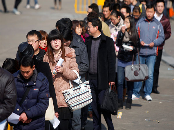 Xi Jinpings Crackdown Worsens Chinas Youth Unemployment Crisis