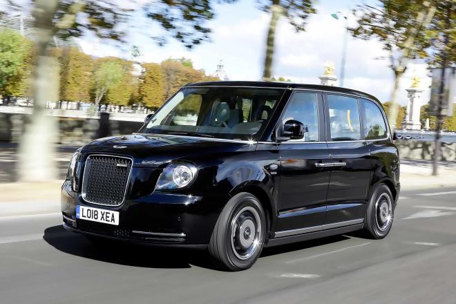 London's black taxi cabs ready to hit streets of Paris next year