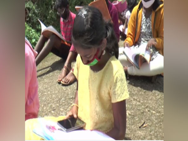 Taking online classes becomes uphill task for children in Kerala's Mattupetty