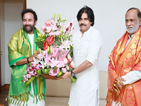 Union Minister GK Reddy, Rajya Sabha MP K Laxman meet Janasena party chief Pawan Kalyan