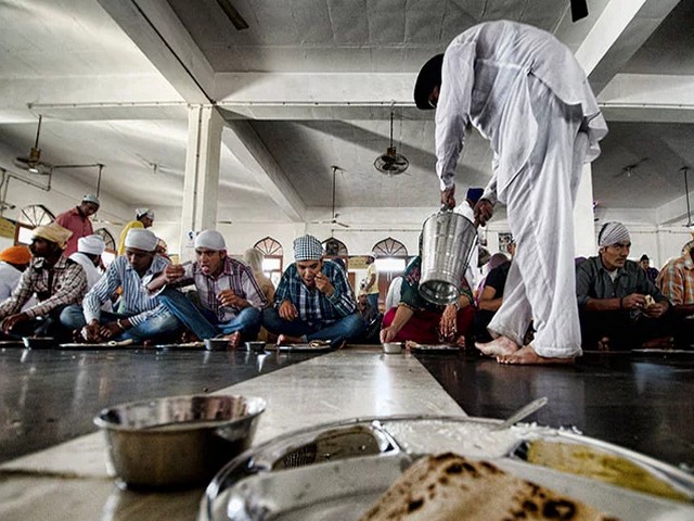 Gurupurab 2021: A sneak-peek into a Sikh family's kitchen