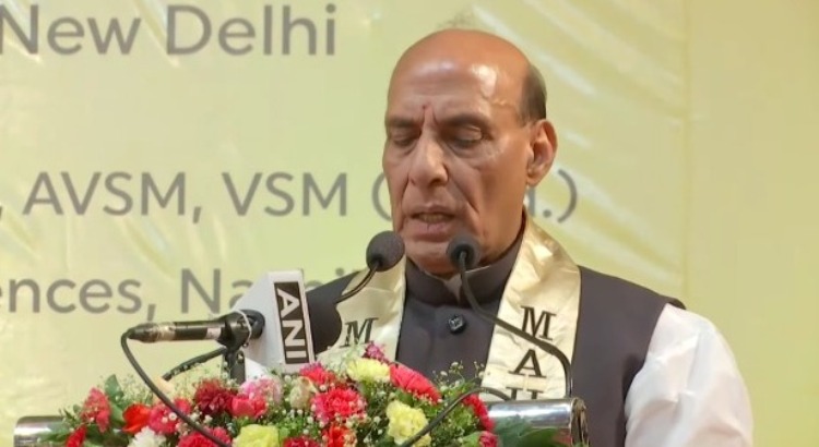 Rajnath Singh asks students to focus on gaining wisdom more than just acquiring knowledge from books