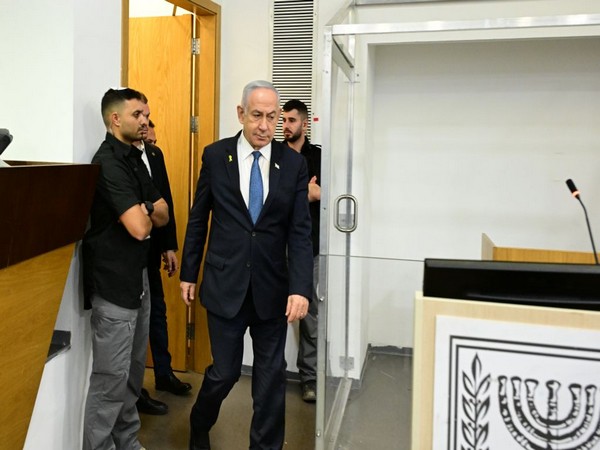 Netanyahu Denies Manipulating Media in Ongoing Corruption Trial at Israeli Court