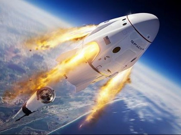 SpaceX will destroy a Falcon 9 launch vehicle to test Crew ...