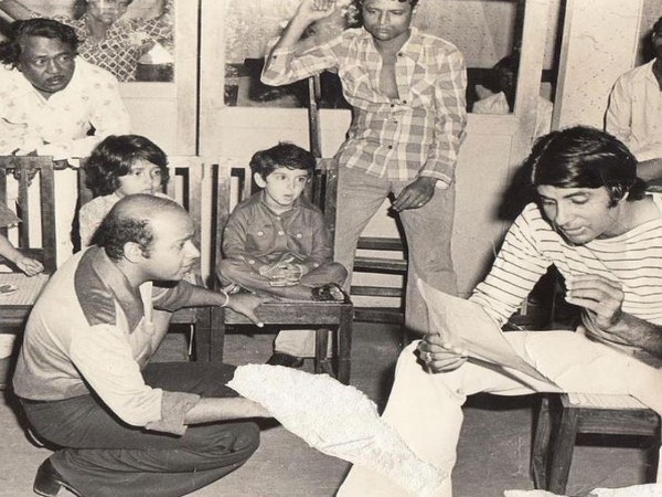Amitabh Bachchan reminisces about his first song, shares throwback picture featuring little Hrithik Roshan