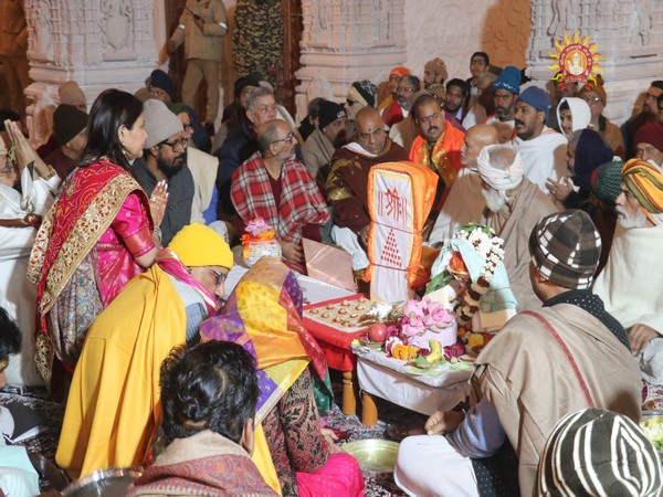 Vedic Brahmins, Acharyas lead worship inside Sri Ram Temple in Ayodhya