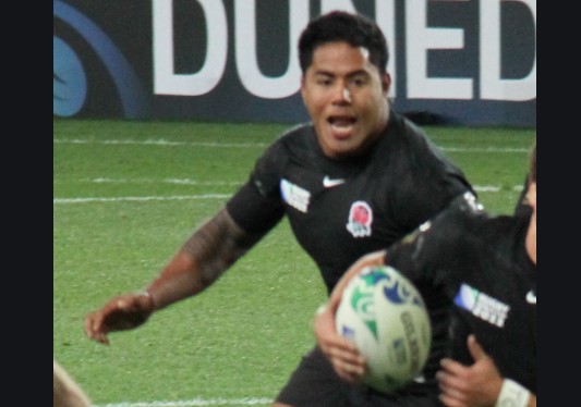 Rugby-England's Tuilagi fit for Ireland clash, says Jones