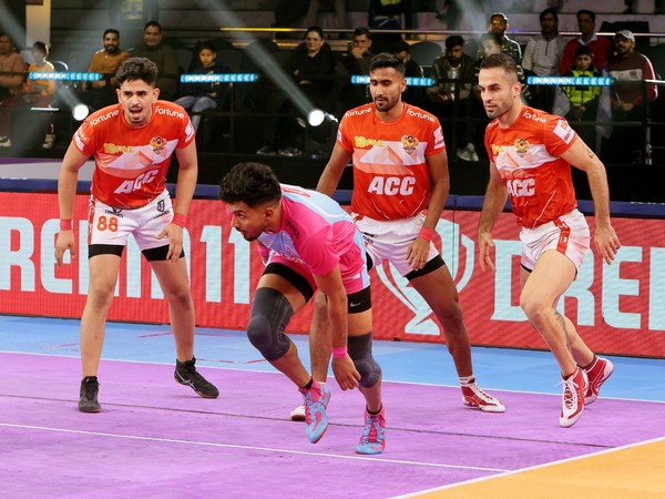 PKL: Arjun Deshwal's Super 10 ensures Jaipur Pink Panthers end league-stage with easy win over Gujarat Giants