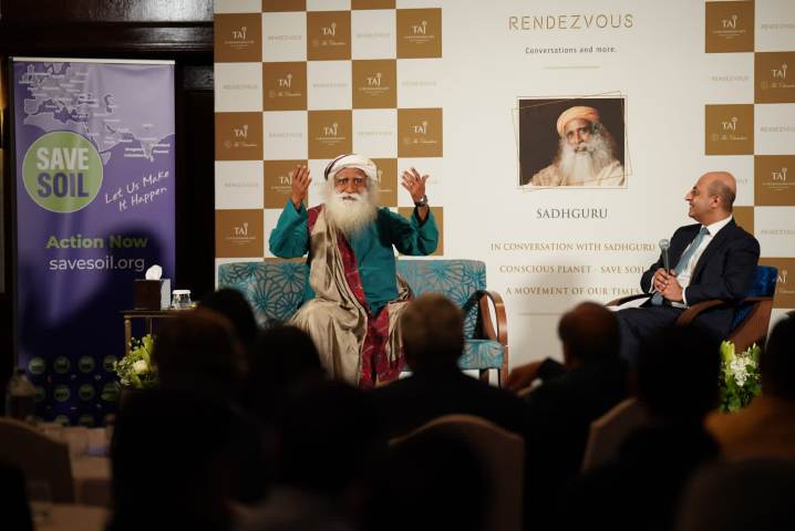 Sadhguru launches Journey to Save Soil campaign in UK