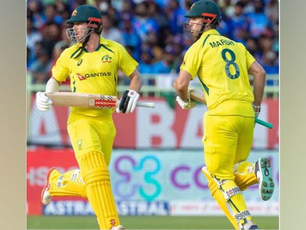 Mitchell Marsh, Travis Head's carnage guide Australia to 10-wicket win over India in 2nd ODI