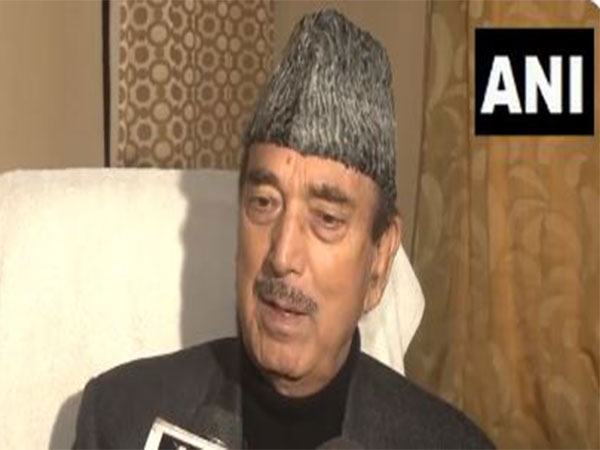 Azad expresses confidence of DPAP candidate Parray's victory from Anantnag-Rajouri LS seat