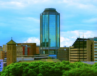 UPDATE 1-Zimbabwe central bank leaves lending rates unchanged as price-growth slows