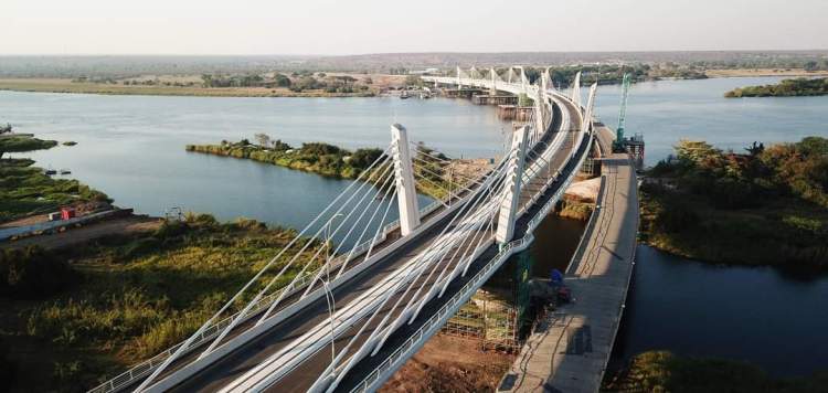 AfDB-supported Kazungula Bridge Project officially commissioned 