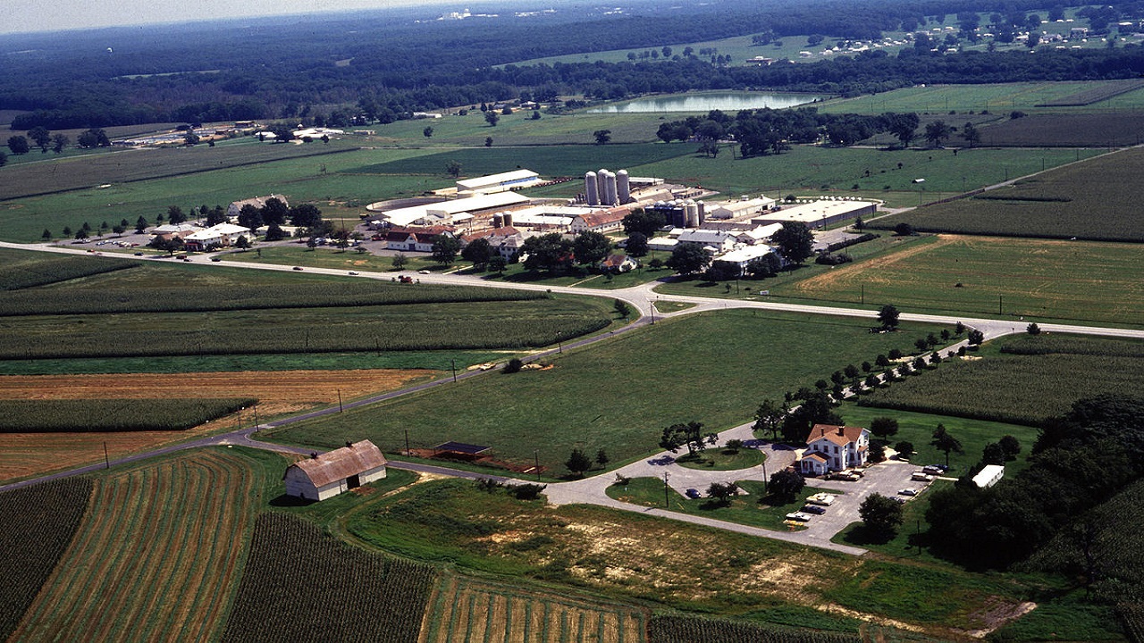 EXCLUSIVE-Staff at top U.S. farm research center file complaint alleging unsafe work conditions 