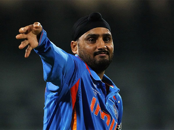 Former India spinner Harbhajan Singh reveals his picks for finalists of IPL 2024  