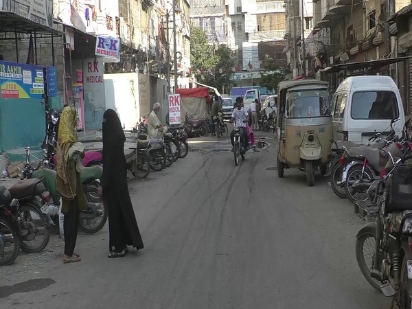 Karachi residents demand relief amid inflation crisis