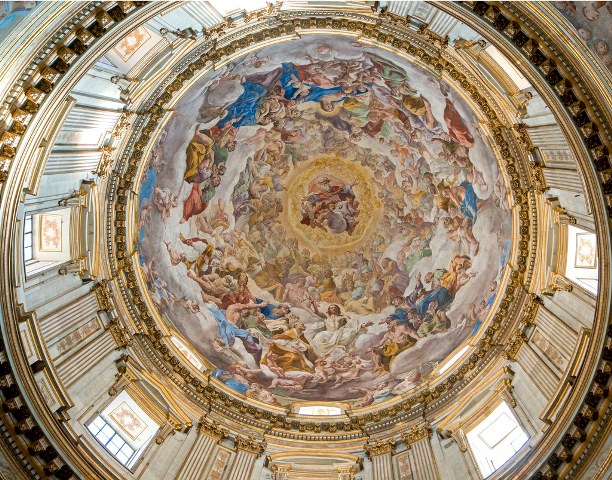 Versailles' Royal Chapel gets painstaking restoration