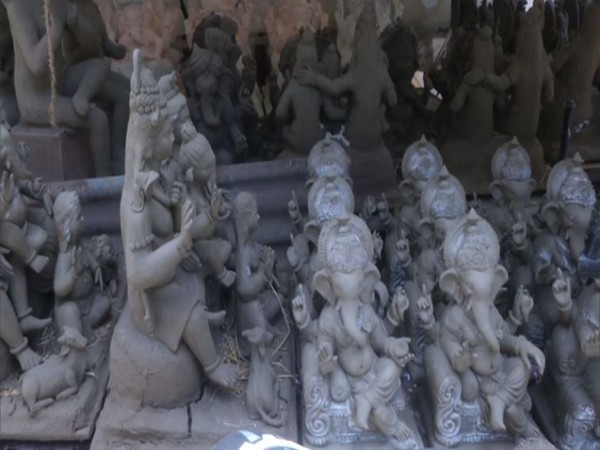 Nagpur idol makers worried ahead of Ganesh Chaturthi