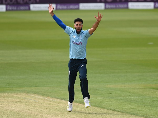 Saqib Mahmood Joins England Tour After Visa Approval