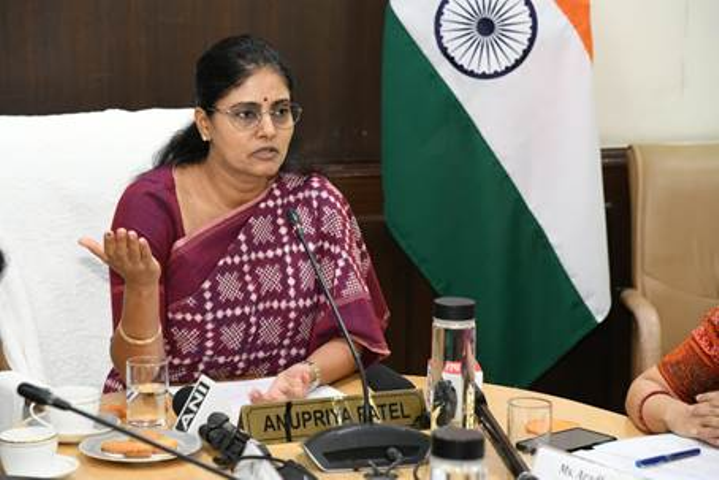 Anupriya Patel Hosts Symposium on Healthy Timing and Spacing of Pregnancies