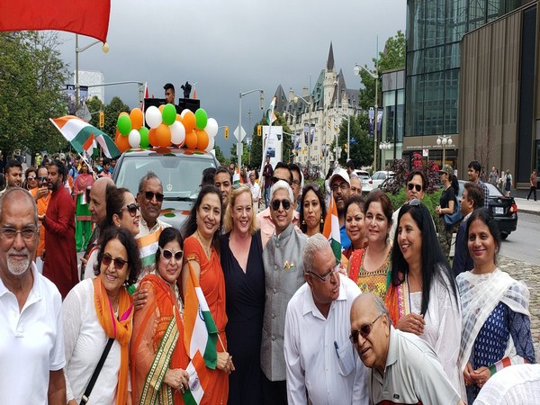 Canada: Ottawa streets decked up in tricolour for I-Day celebrations
