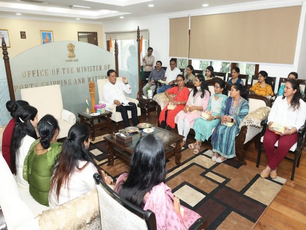 Union Minister Celebrates Raksha Bandhan with Ministry Staff