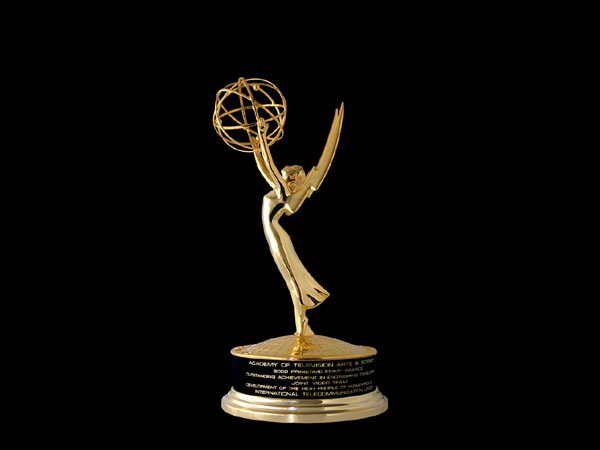 UPDATE 1-TV audience for 2019 Emmy awards slumps 32% to all-time low