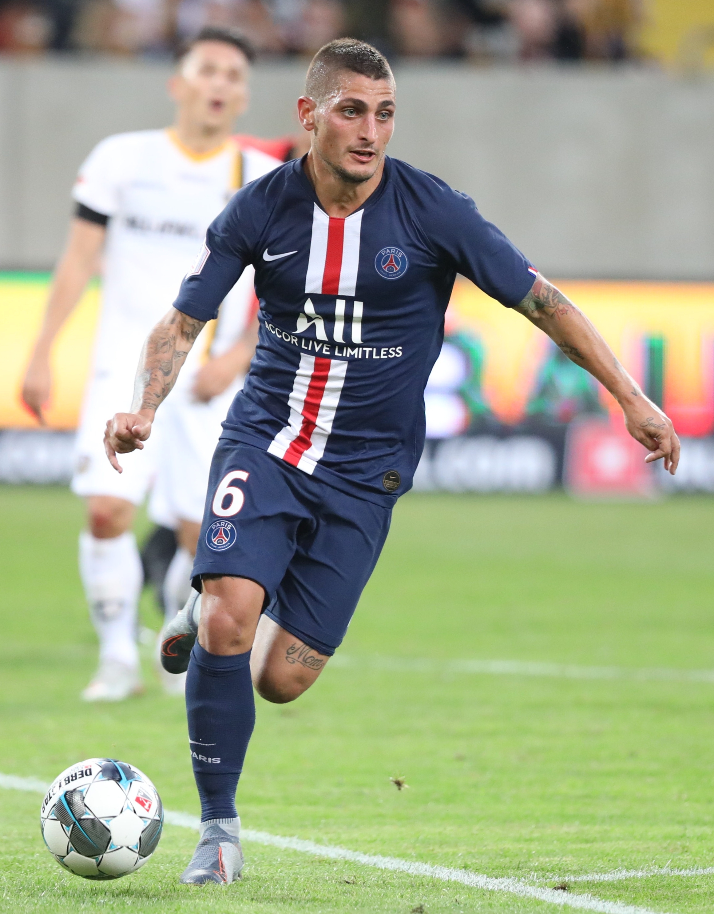 Soccer-Verratti under injury cloud ahead of Italy's Nations League games 