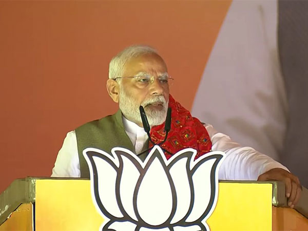 PM Modi's Maharashtra Visit: Inaugurations, Skill Development Initiatives, and Textile Parks