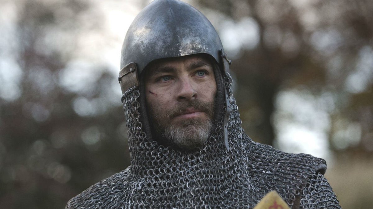 David Mackenzie says Chris Pine's full-frontal nude scene in "Outlaw King" as "ridiculous" 