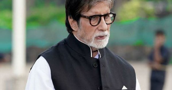 Big B clears loans of over one thousand farmers in UP